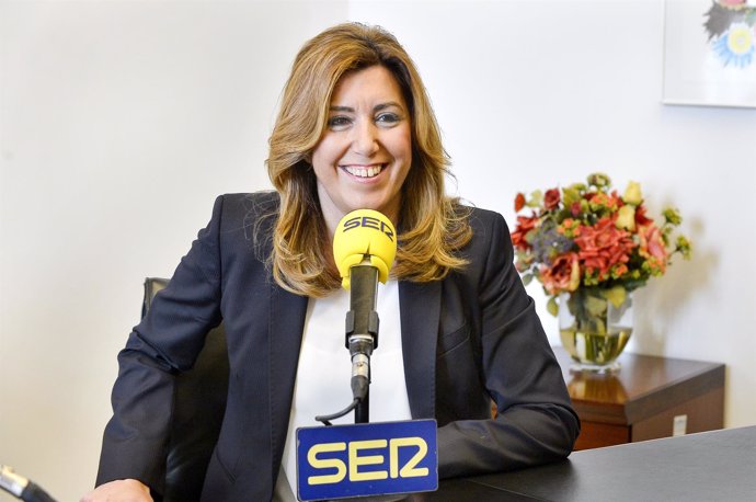 Susana Díaz, durante la entrevista con la Cadena Ser