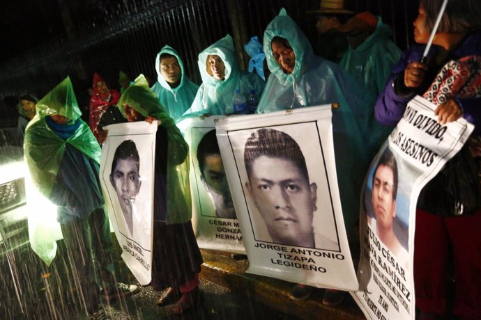 Protesta de los familiares de los estudiantes desaparecidos en Iguala