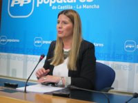PP destaca la gestión de Tirado por saber "hacer más con menos" en un Parlamento donde hay más actividad "que nunca"