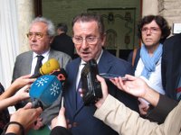 De Llera cuestiona "a ver de dónde saca tiempo" Alaya tras los últimos requerimientos de documentación a la Intervención