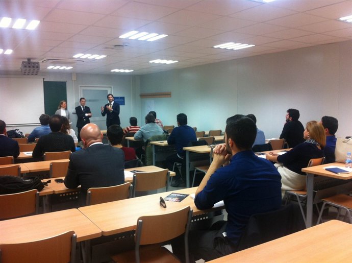 Primera sesión del Programa '¿Tienes una idea?'