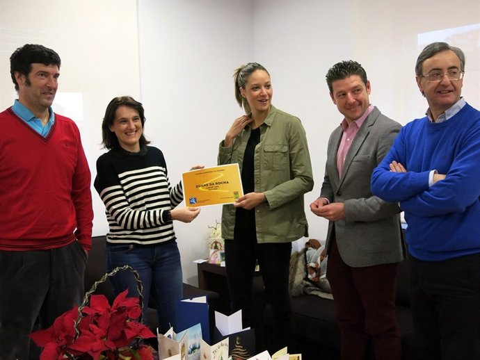 La alcaldesa con Duane da Rocha