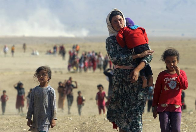 Yazidíes desplazados por la violencia del Estado Islámico