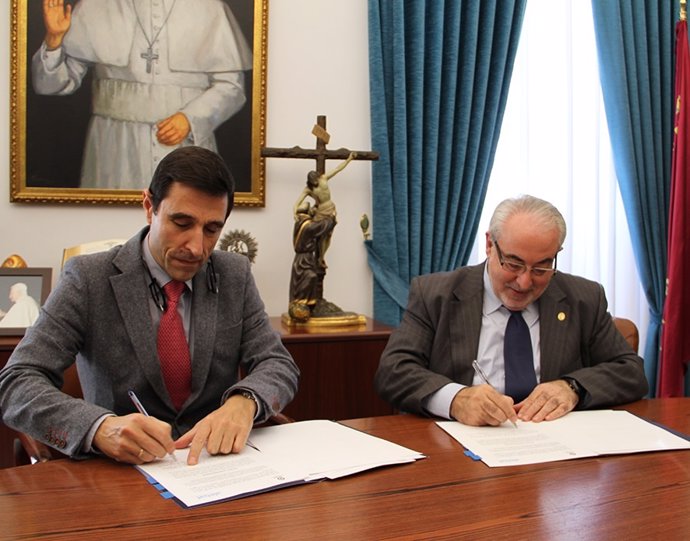 Mallo y Mendoza firman el acuerdo