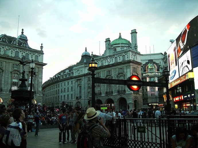 Piccadilly Circus, Londres