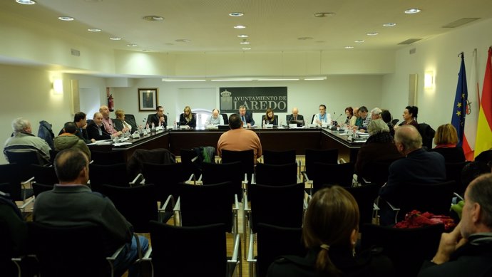 Pleno del Ayuntamiento de Laredo