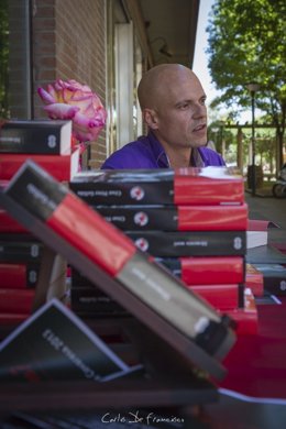 Imagen de archivo del escritor César Pérez Gellida