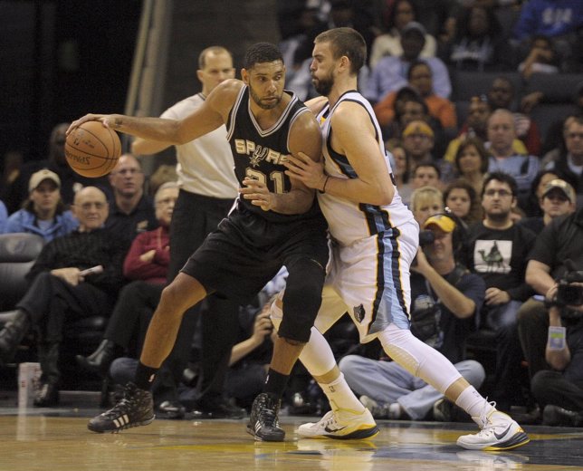 Marc Gasol Tim Duncan NBA San Antonio Spurs Memphis Grizzlies