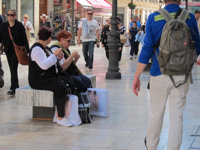Turismo, Turistas, descanso, helado, compras, rebajas, tiendas, shopping