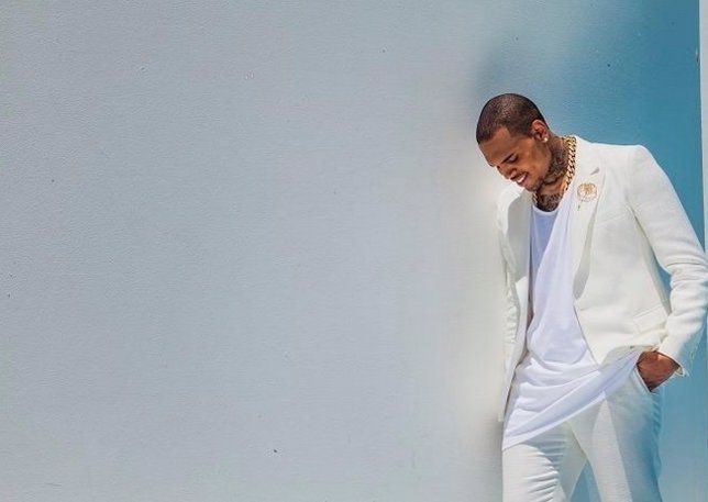Chris Brown cancela concierto en Filipinas al perder su pasaporte