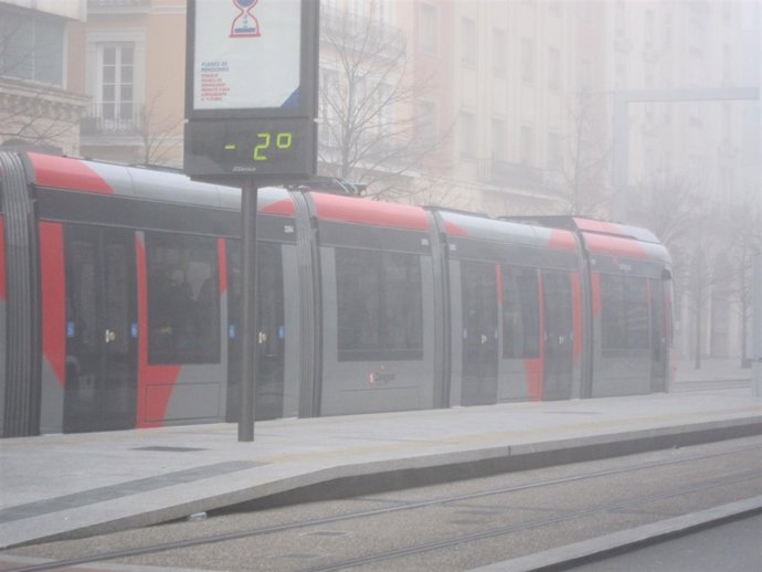 Termómetro, frío, niebla.