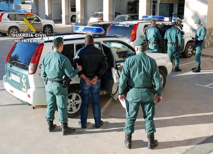 Imagen de uno de los detenidos en la operación