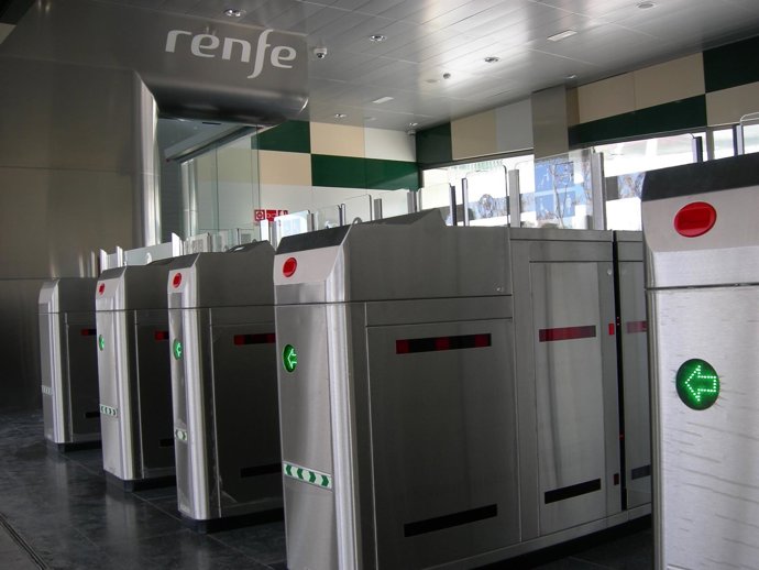 Máquinas De Control De Acceso En Estaciones De Cercanías De Sevilla
