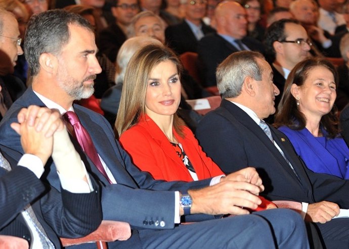 FELIPE Y LETIZIA EN EL ACTO DE CSIC 