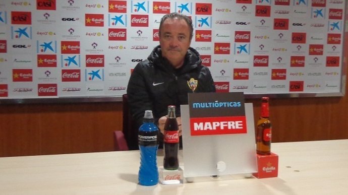 Juan Ignacio Martínez, entrenador del Almería