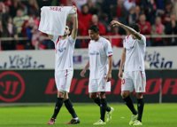 El Sevilla deja atrás a Málaga y Villarreal