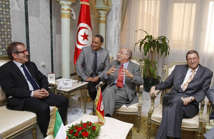 El exministro del Interior Habib Essid