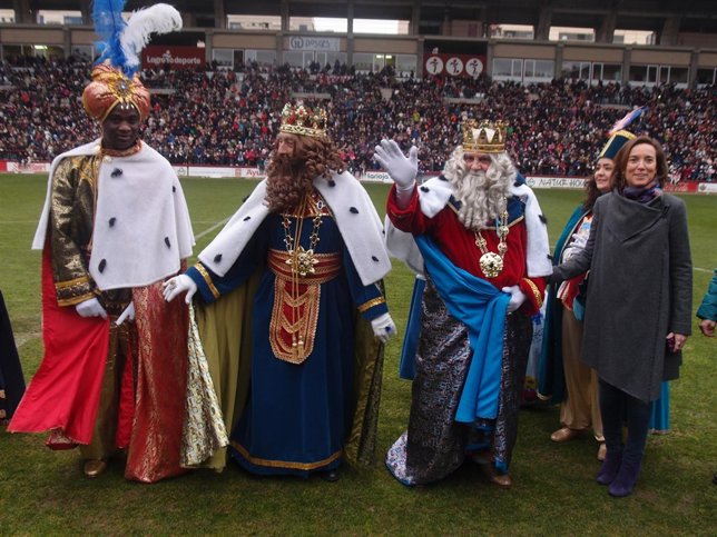 Gamarra, en el momento de recibir a los Reyes Magos en Las Gaunas 