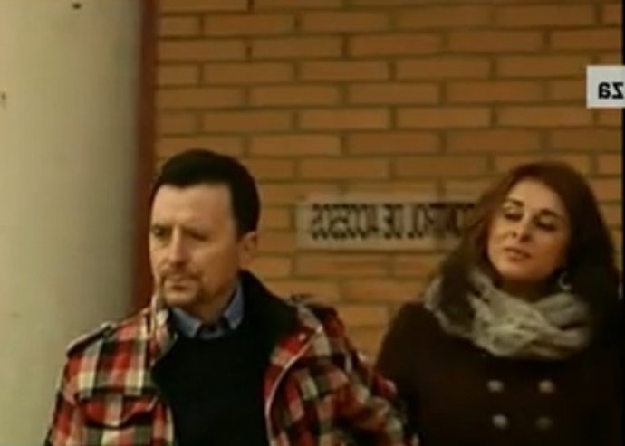 Ana María Aldón recoge a Ortega Cano sola en la cárcel