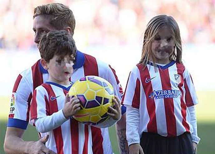 LOS HIJOS DE FERNANDO TORRES LOS PRINCIPALES APOYOS DE SU PADRE 