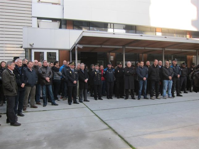Concentración frente a la Comisaría de Policía de Vigo