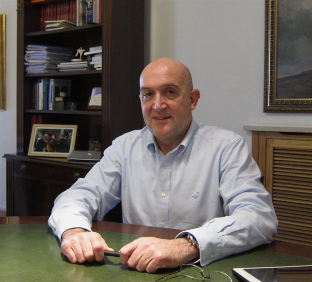 El presidente de la Diputación de Valladolid, Jesús Julio Carnero