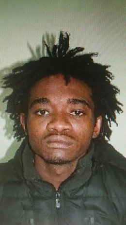 Yode Ali Raba, el joven marfileño que lanzó a un policía a las vias del tren