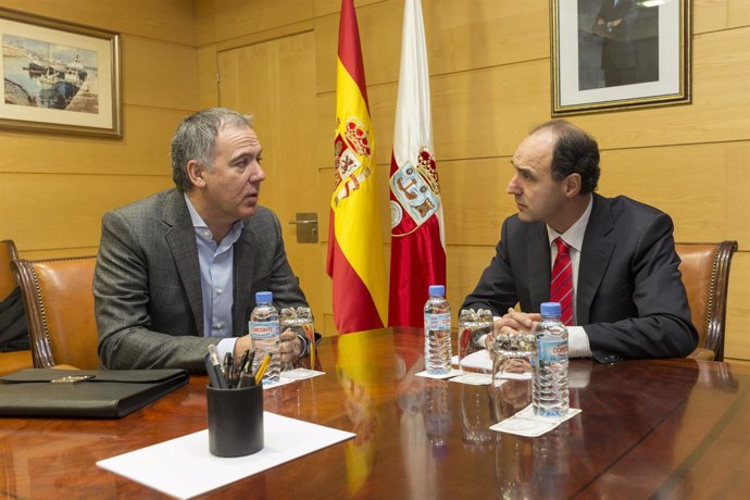 Diego se reúne con el nuevo presidente de CEOE-Cepyme, Lorenzo Vidal de la Peña