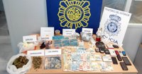 Detenidos en Granada y Málaga los ocho presuntos miembros de una banda dedicada a la venta de droga de diseño