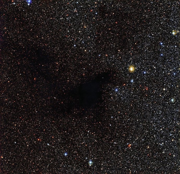 Nebulosa LDn 483