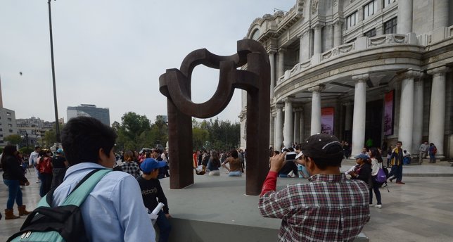 Miles de personas en la muestra sobre Octavio Paz y el arte