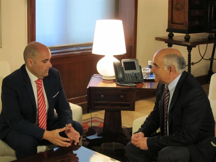 Imagen del encuentro entre García y Garre