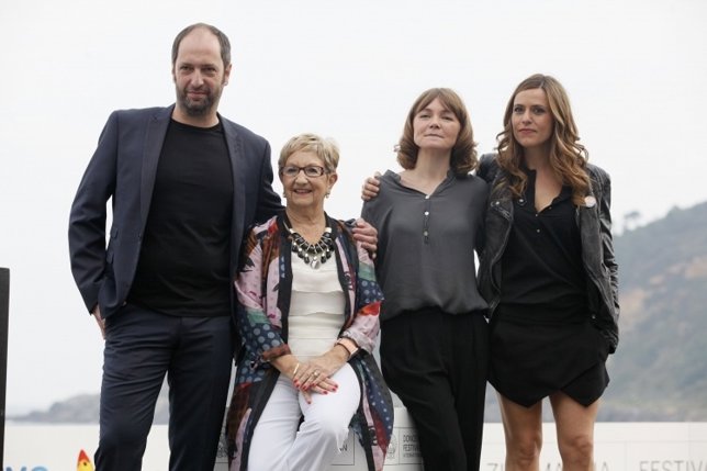 Protagonistas de 'Loreak'