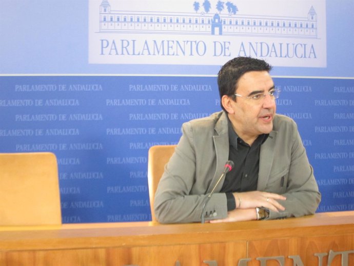 Mario Jiménez, hoy en rueda de prensa