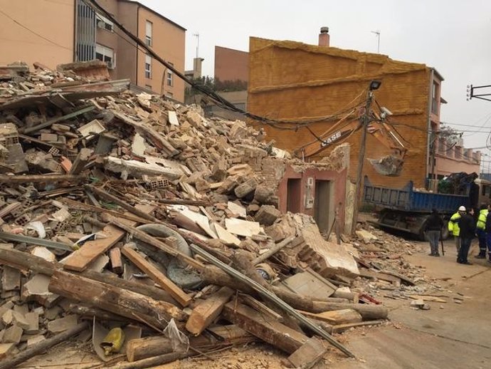 Derribo de dos edificios en el centro histórico de Lleida