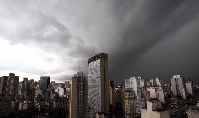 TORMENTA lluvia temporal Sao Paulo