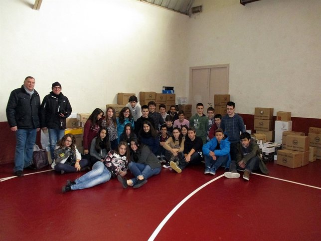 Escolares de Escolapios en actividad solidaria