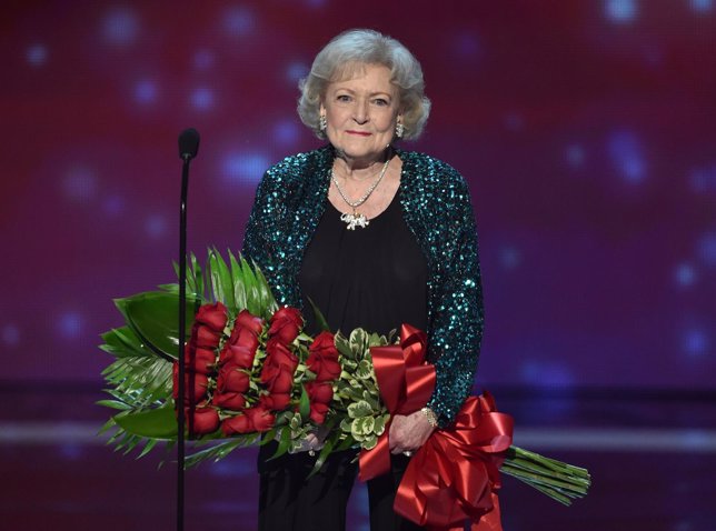  Betty White En Los  People's Choice Awards