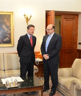 Catalá y Ramón Álvarez de Miranda                 