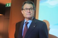 AMP.- 9N.- Artur Mas demana a ERC no afrontar el futur amb mentalitat "regional"