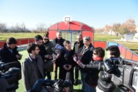 Page confía en el compromiso de Cospedal de facilitar medicamentos para la hepatitis pero dice que "acostumbra a mentir"