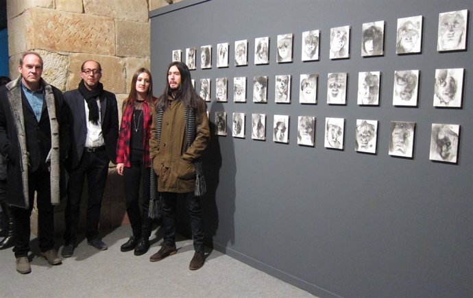 Los autores Heras y Pajares (dcha) en la presentación de la exposición.