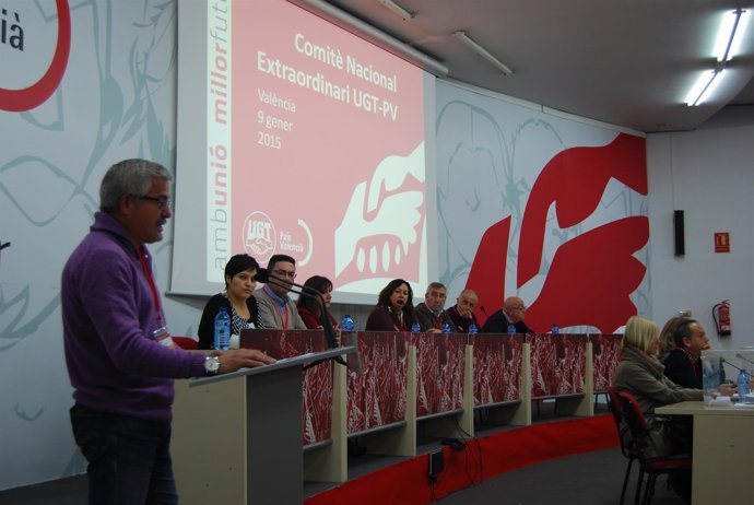 Gonzalo Pino interviene en el Comité de UGT PV