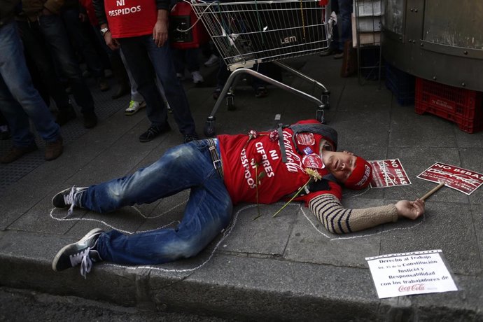 Protestas de trabajadores de Coca Cola en Génova
