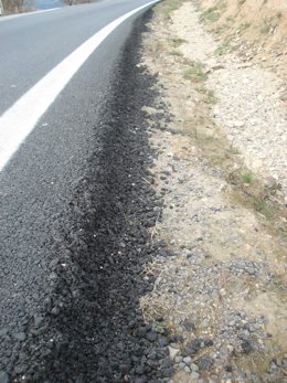 Arcén de la A-133 en Estadilla (Huesca).