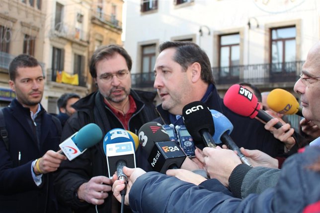 Pelegrí (UDC) en declaraciones a los periodistas