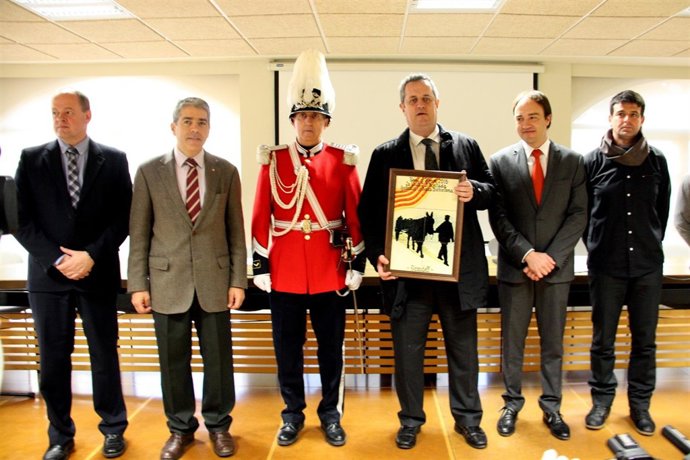 Entrega del 'Toni de Honor 2015' a la unidad montada de Barcelona