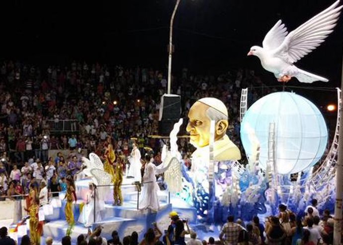 EL PAPA FRANCISCO PROTAGONISTA DEL CARNAVAL DE ARGENTINA 