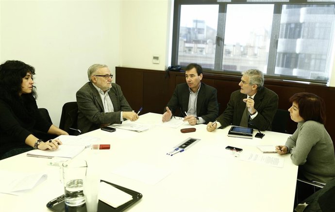 Tomás Gómez se reúne con representantes del Observatorio Madrileño de Salud