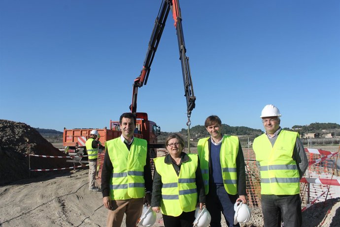 Company visita depuradora en obras en Sant Joan